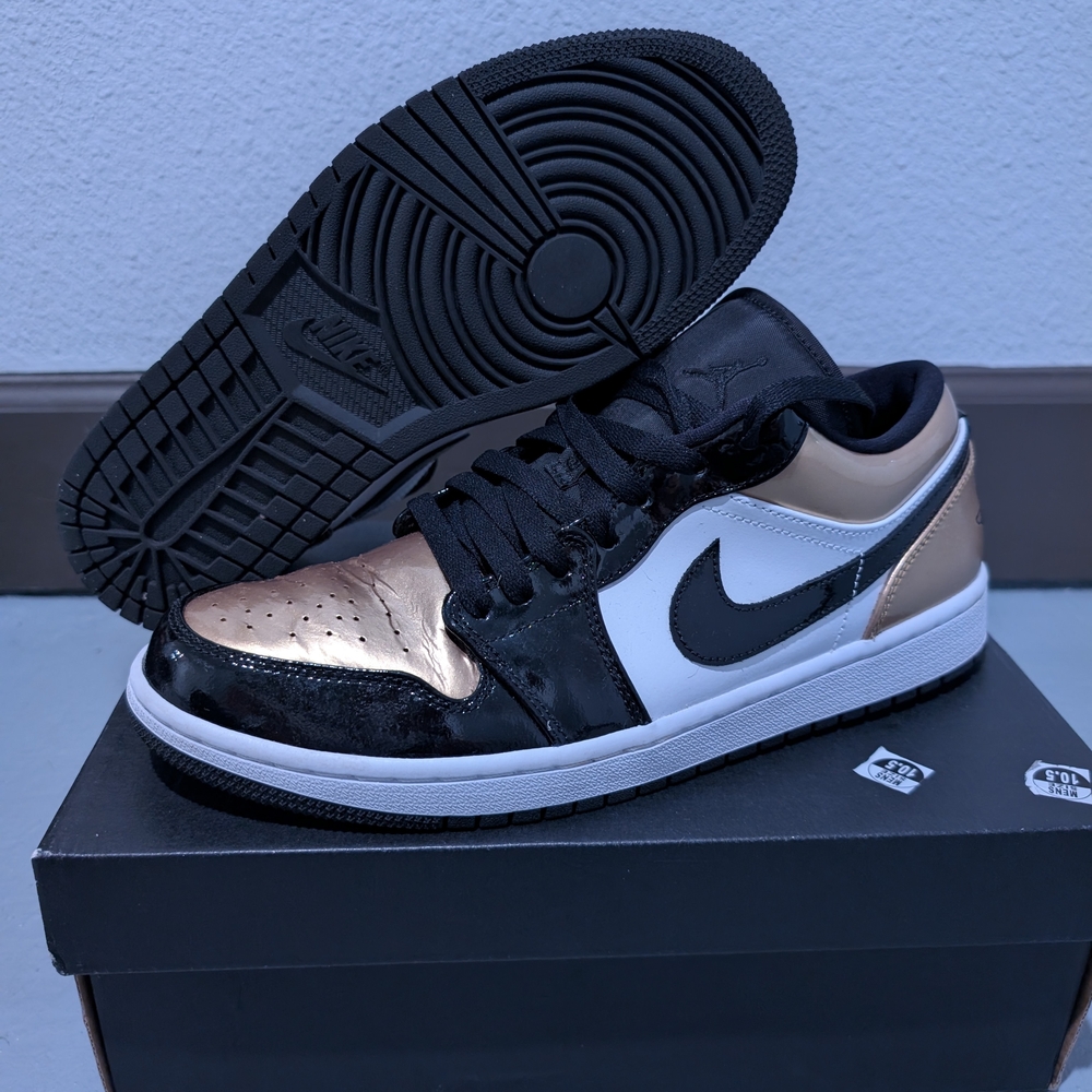 Nike Air Jordan 1 Low Patent Leather Black White Gold SZ 10.5
